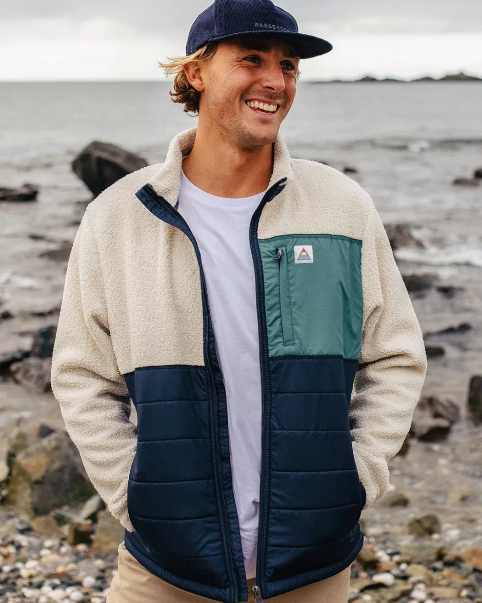 Passenger Fleece | Fleece | Born Explorer Recycled Polar-Lined Sherpa Fleece