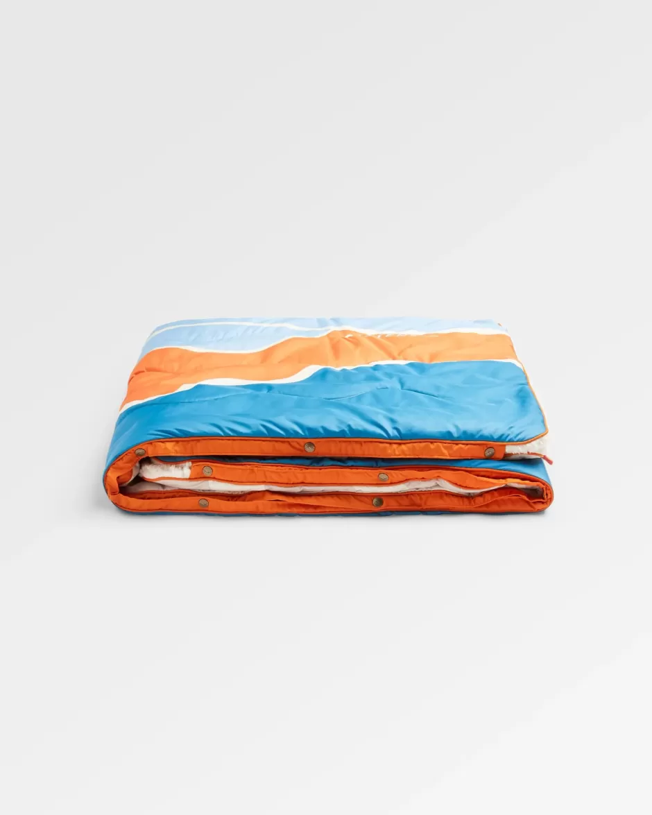 Women Passenger Blankets | Outdoor Living | Cabin Recycled Sherpa Blanket