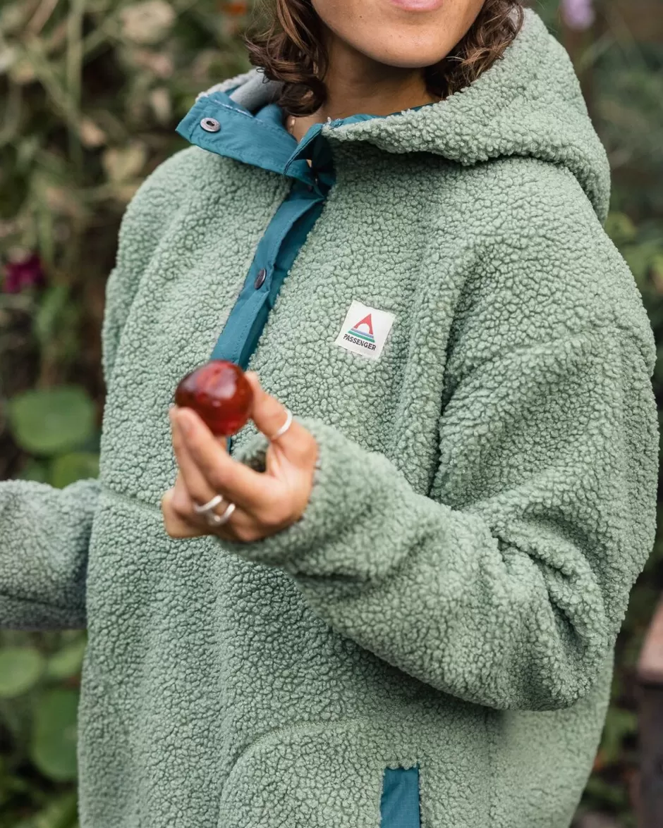 Women Passenger Fleece | Fleece | Calla Hooded Recycled Polar-Lined Fleece