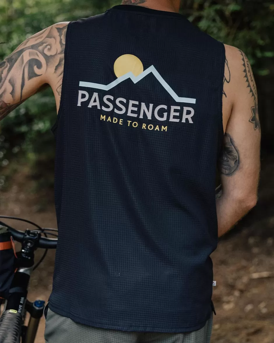 Passenger T-Shirts & Tank Tops | Activewear | Calling Active Recycled Vest