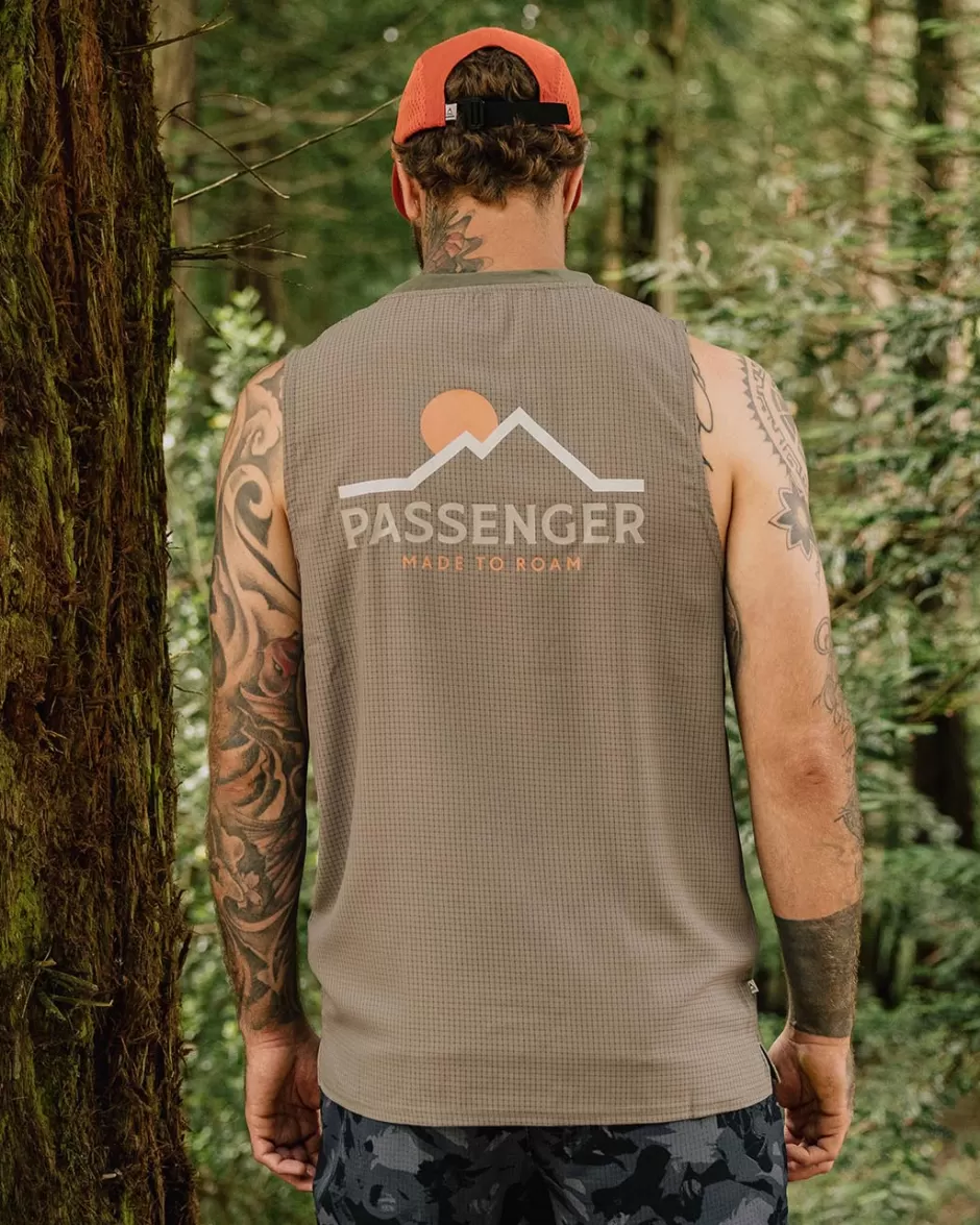 Passenger T-Shirts & Tank Tops | Men's Outlet | Calling Active Recycled Vest