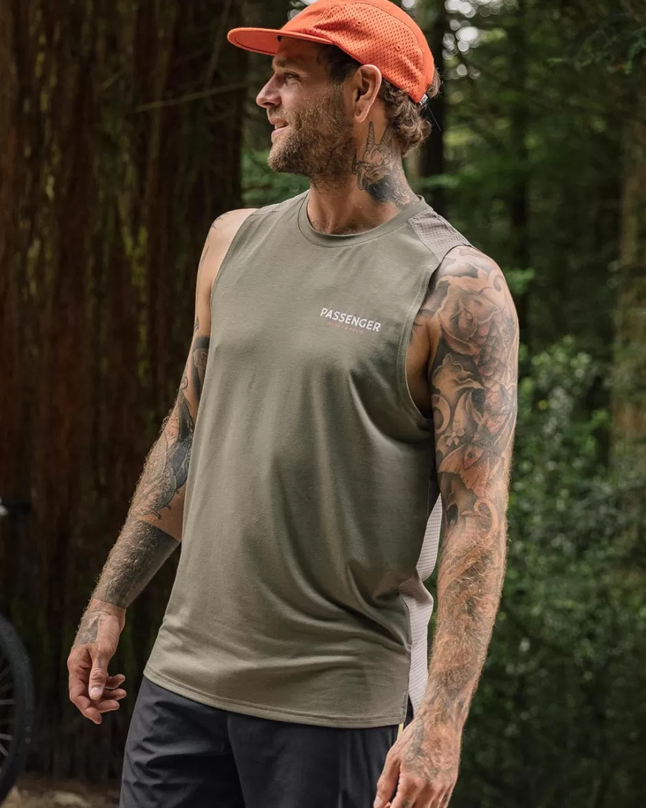 Passenger T-Shirts & Tank Tops | Men's Outlet | Calling Active Recycled Vest