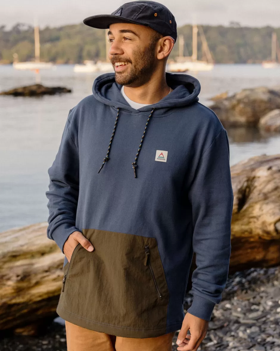 Passenger Hoodies & Sweatshirts | Men's Outlet | Cliff Recycled Cotton Hoodie