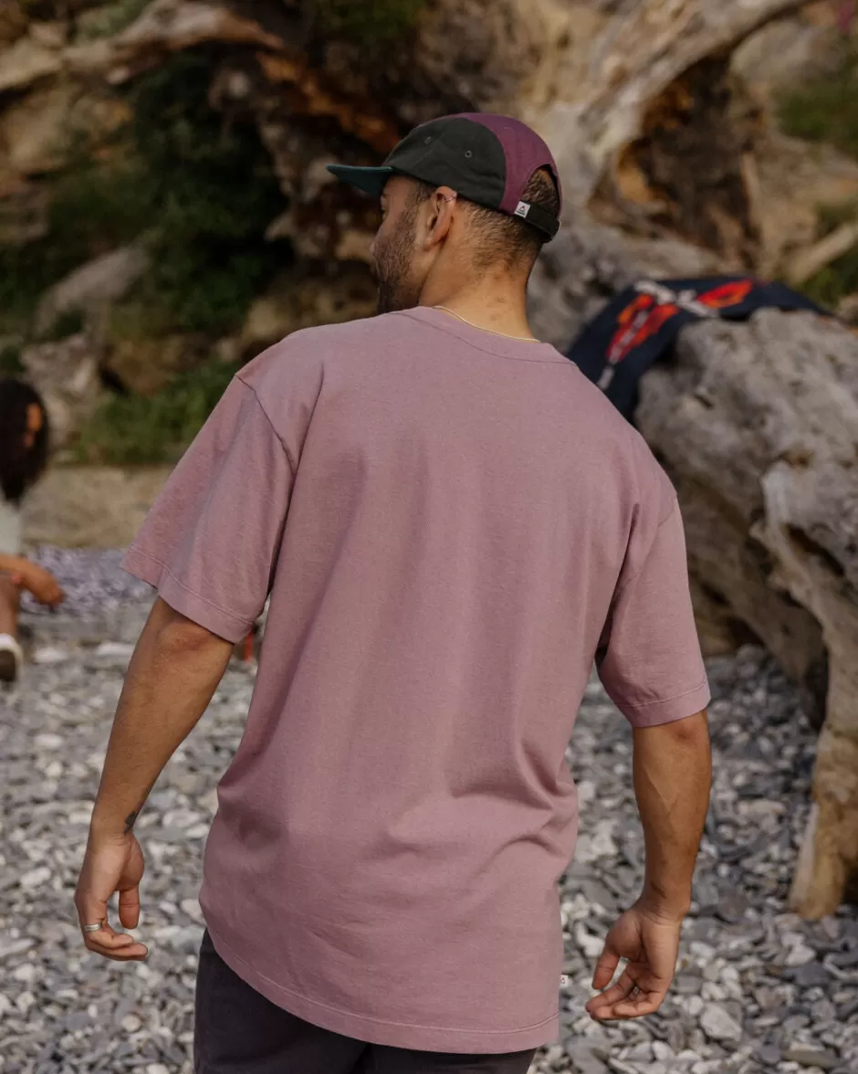 Passenger T-Shirts & Tank Tops | Winter Road Trip Essentials | Heritage Recycled Relaxed Fit T-Shirt