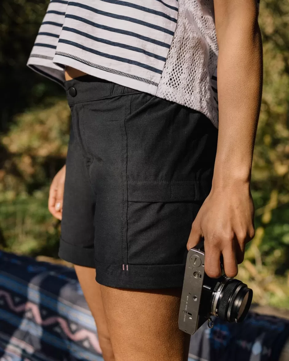 Women Passenger Shorts | Activewear | Laura Fixed Waist Short